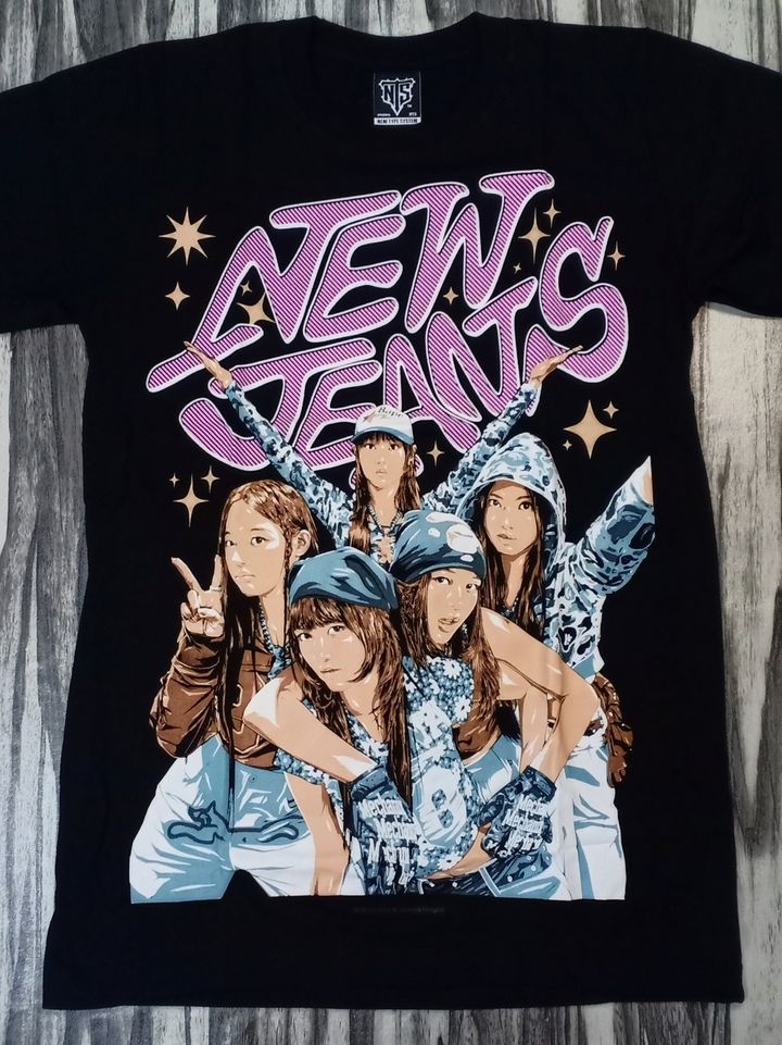 NTS370 NEW JEANS SOUTH KOREAN KPOP GROUP MINJI HANNI DANIELLE HAERIN HYEIN 1280 NO WM 1