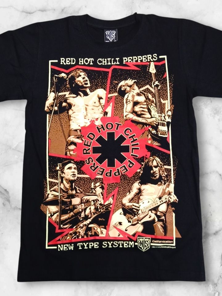 NTS115 RED HOT CHILI PEPPERS 1