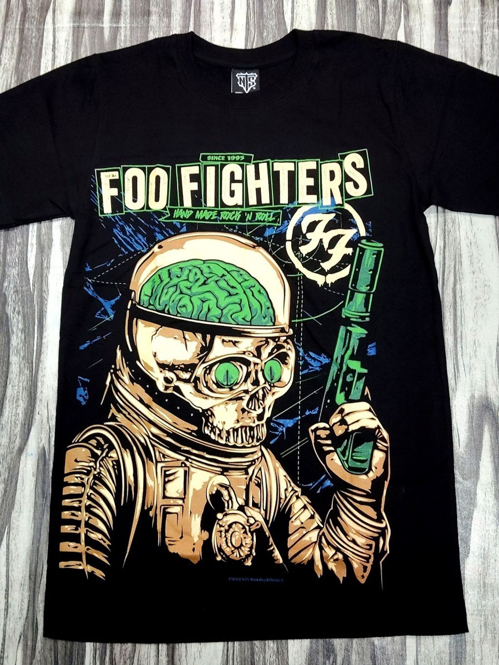 NTS310 FOO FIGHTERS AMERICAN ROCK BAND 1