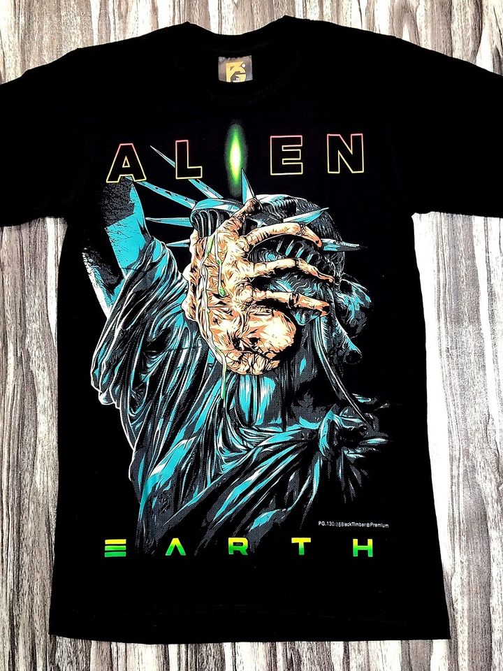 PG130 ALIEN EARTH 1