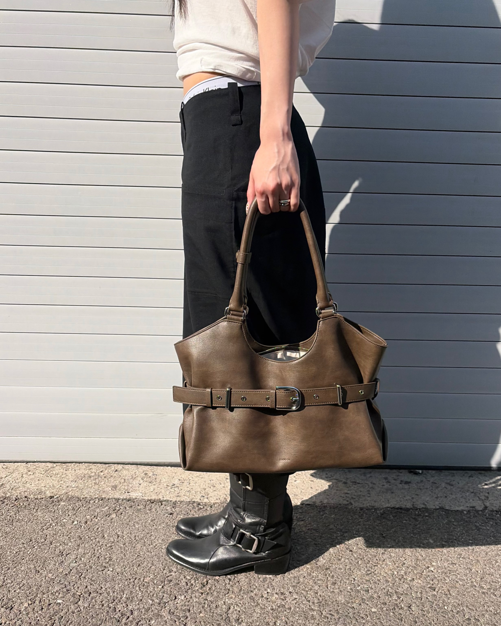 a6428ac5-f7fb-4ea9-8ed2-5b4bd902ff7c