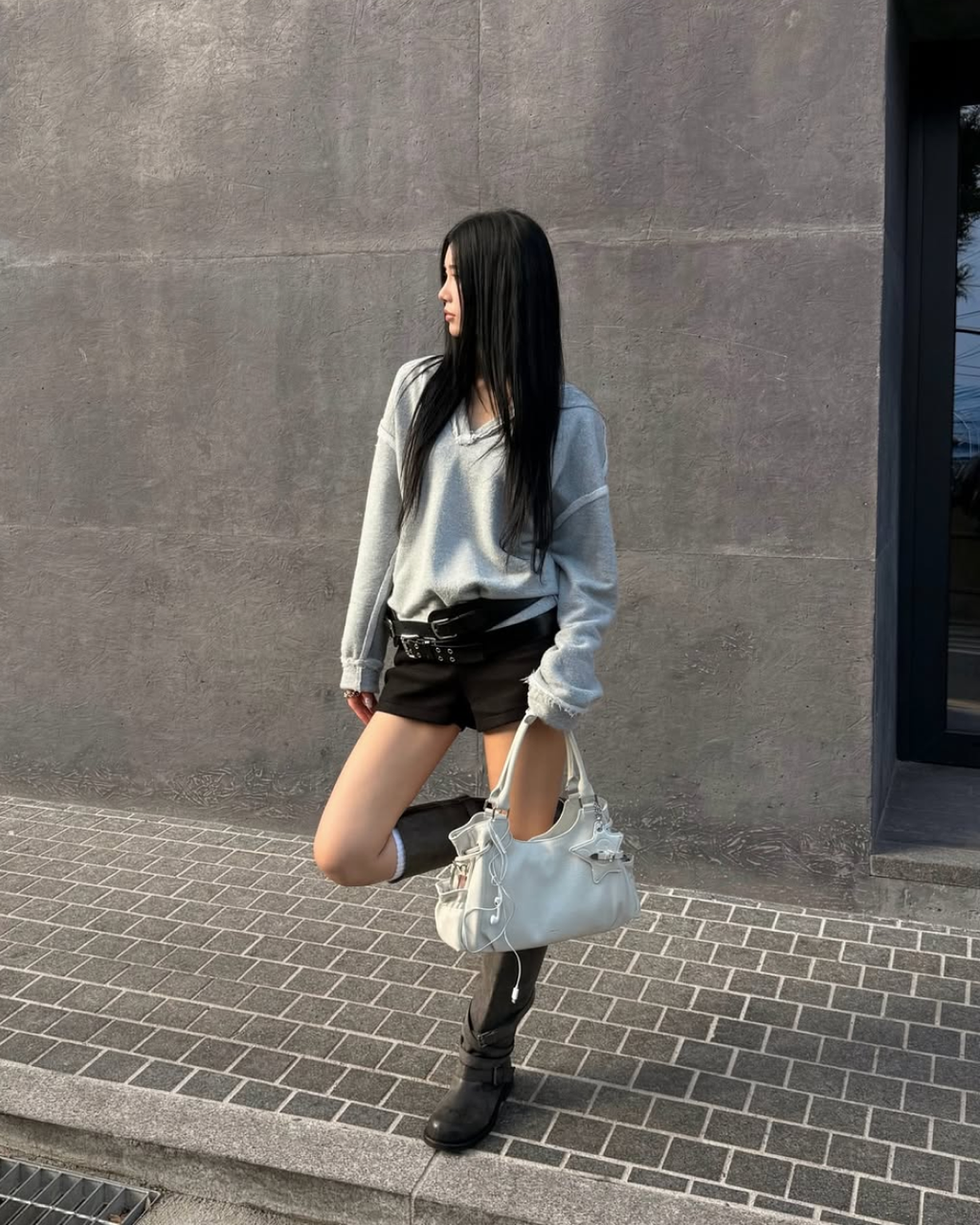 4bfe8220-3d5c-41b0-9f39-5da7e88e9032