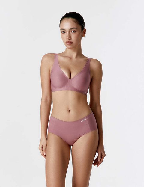 PLUS_8e4a1eda-0640-46be-97f5-368eed5ea8a5