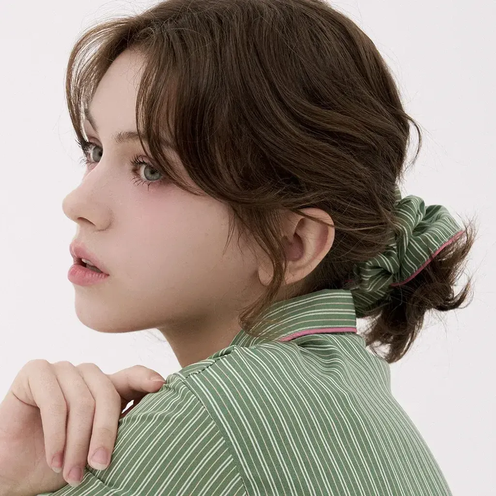 11f0981e58bf7b2993fbd5c5aef424d8