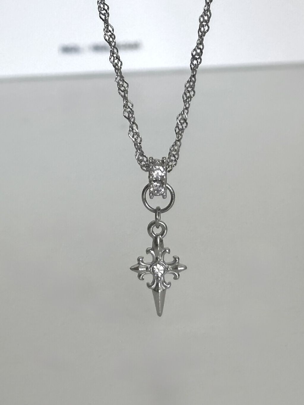 image_1774856674960_1000