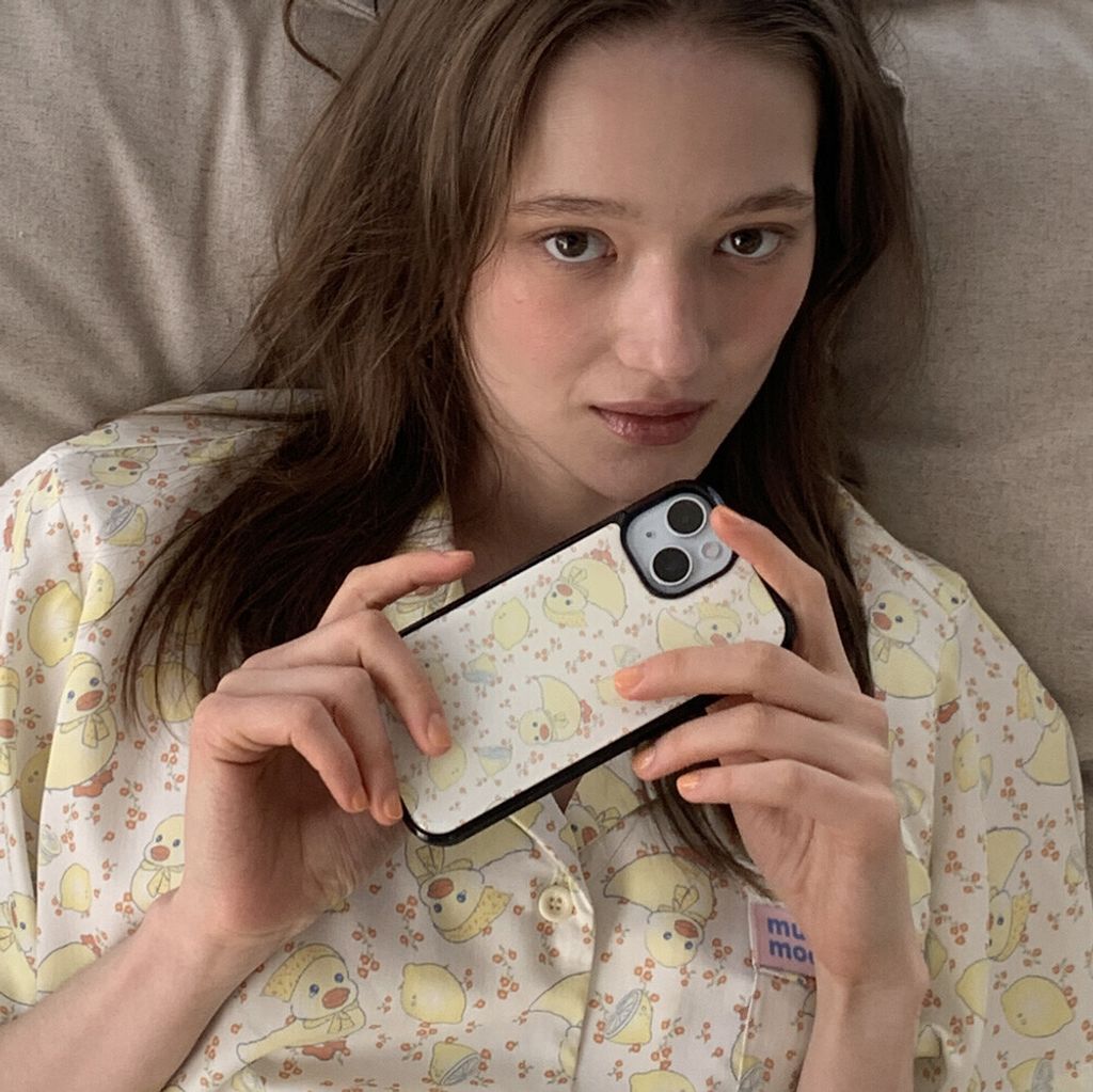 image_1745940384542_1000