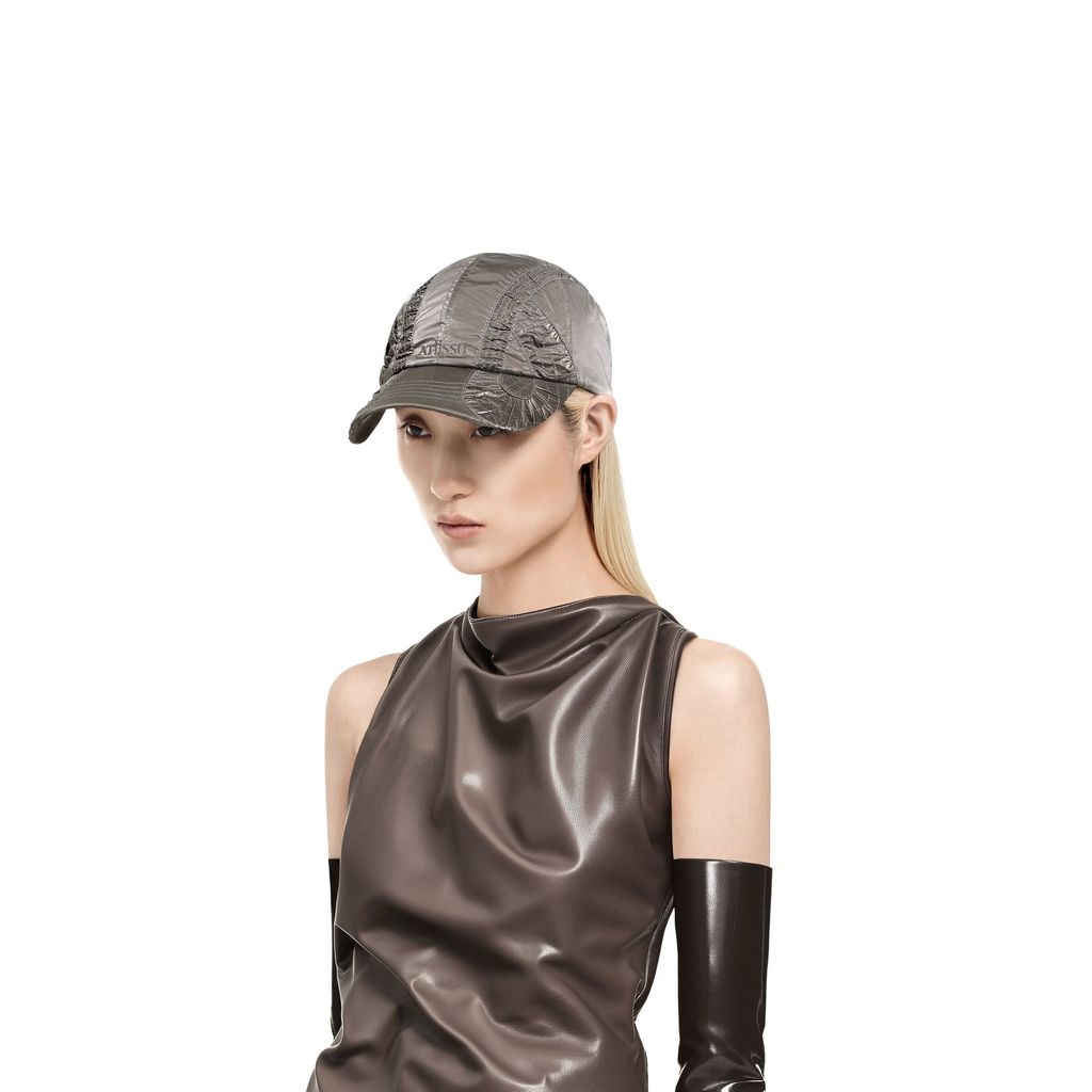 66500072_66000172_04_Trea%20Cap%20BR(MT)_model_front_v1