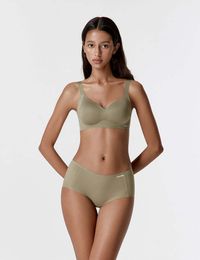 8b269e12e74b30082f1c627ccc519316