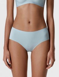 81730e1a205bb2ed5523f9f6574cab61