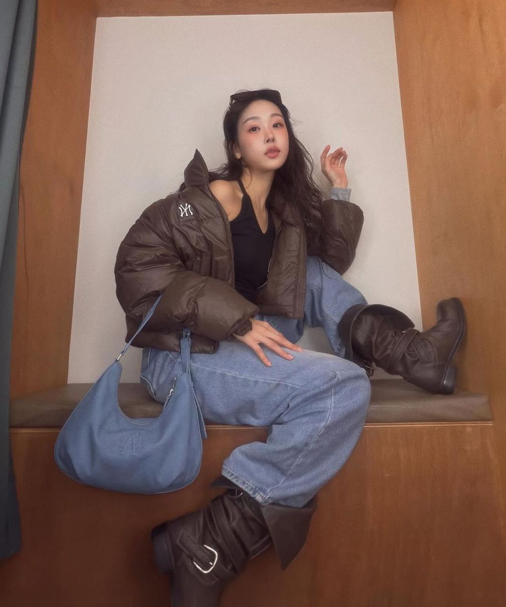 5b4a30b2c8fa42a6bfaa408698e7dd70