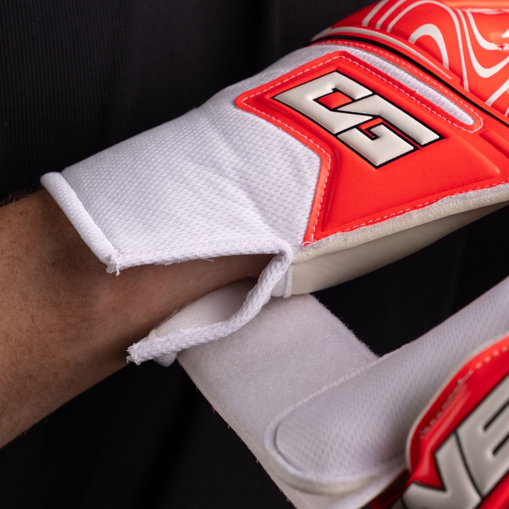 One_Glove_NXT_Origin_Doubters_Flat_Palm_Goalkeeper_Gloves_4