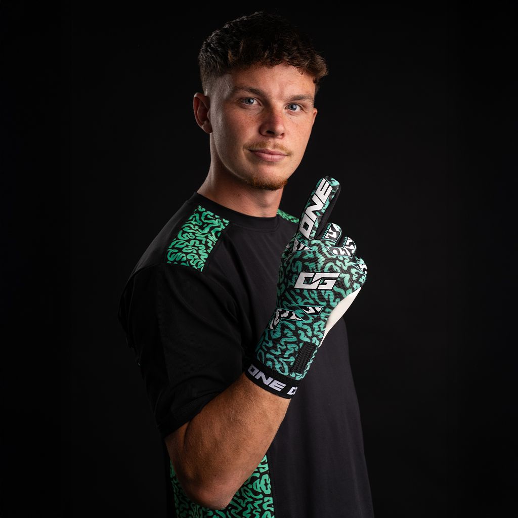 One_Glove_OG1_Mentality_Monster_NGT_Goalkeeper_Gloves_16