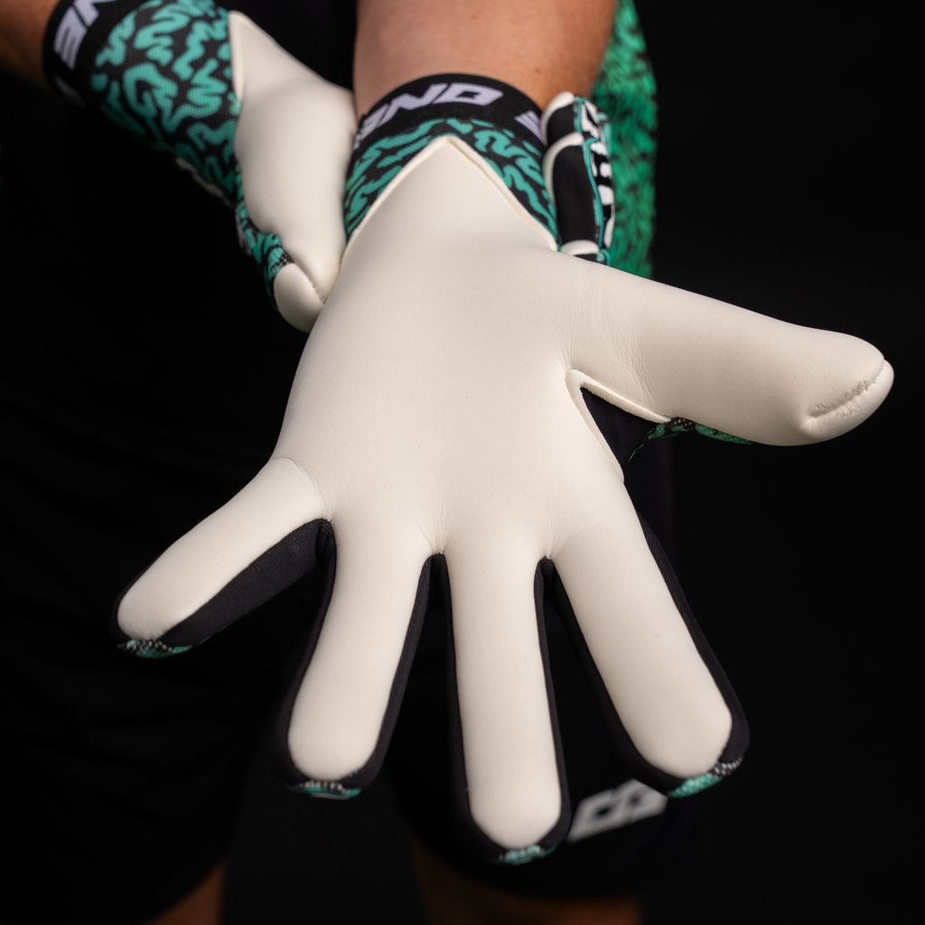 One_Glove_OG1_Mentality_Monster_NGT_Goalkeeper_Gloves_4