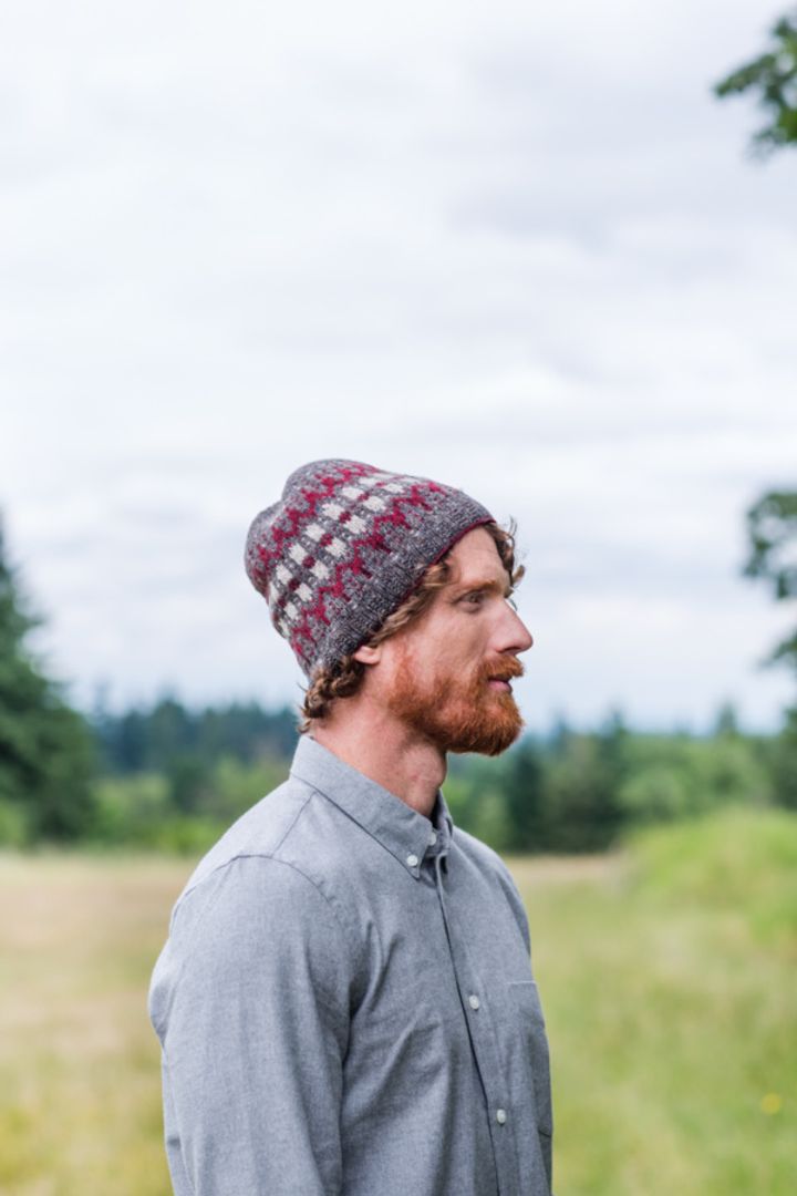 voe_hat_03-600x900