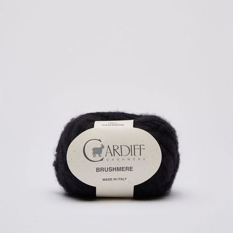 BRUSHMERE_110_BLACK_0476