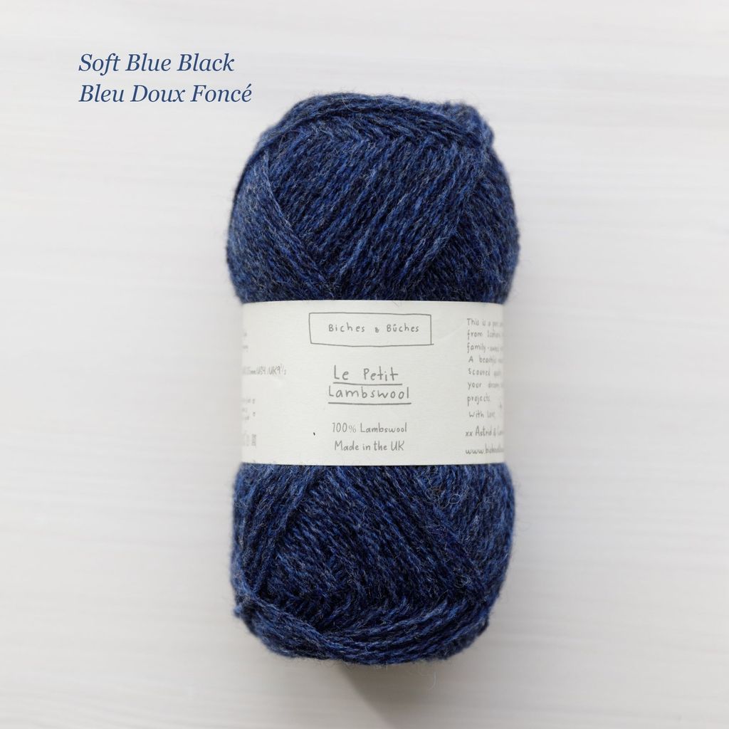 LePetitLambswool-soft blue black