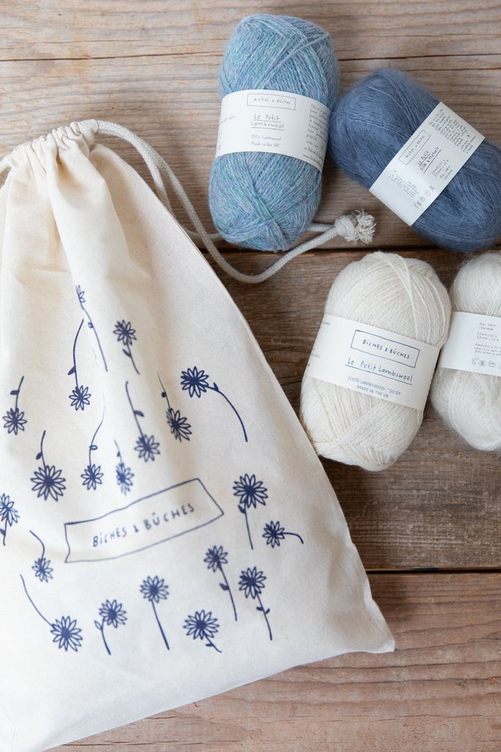 Biches_BuchesFlowerKnittingPouch
