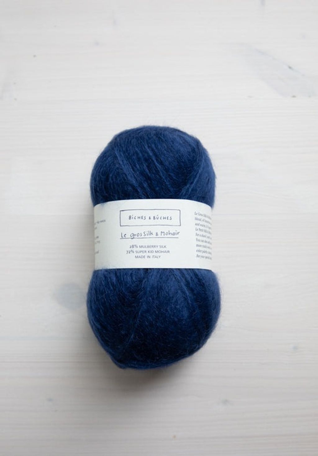Biches_Buches_Soft_Blue_Black_55