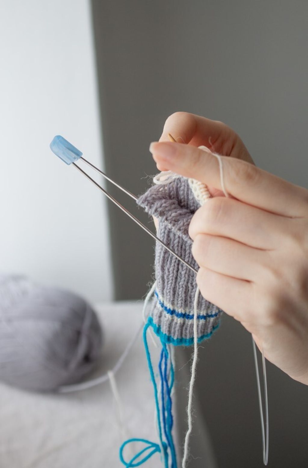 Seeknit_Stainless-Stitch-Holdere_Actual-Usage-Image-NO2a