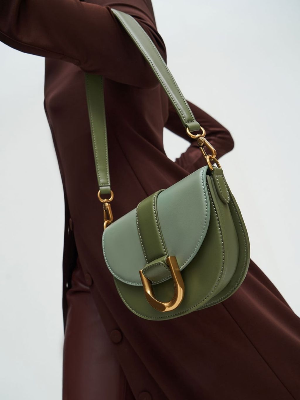 READY STOCK) Gabine Quilted Saddle Bag – Top Handbags