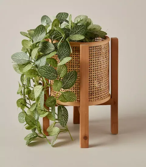 rattan planter2
