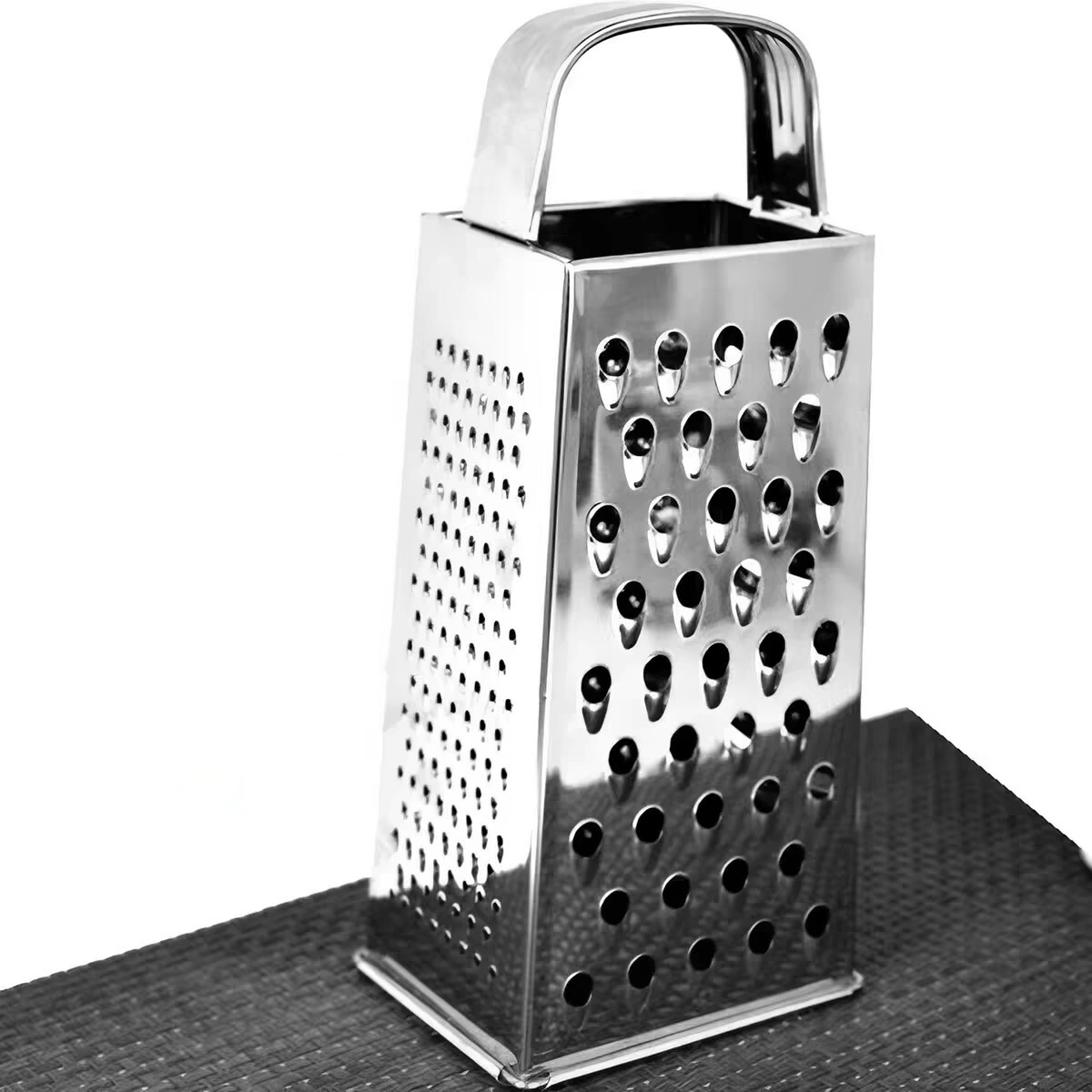 CHN-GRATER-004_4