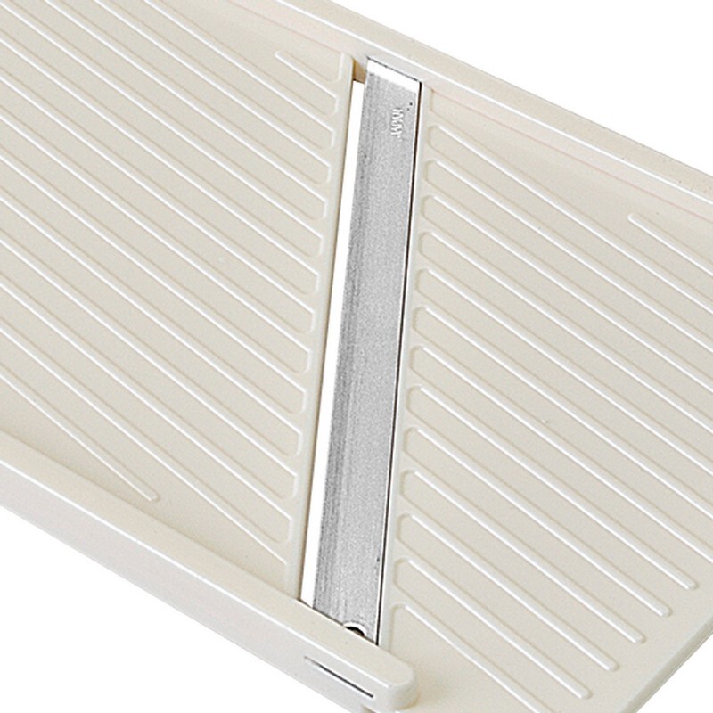 JPN-GRATER-003_2