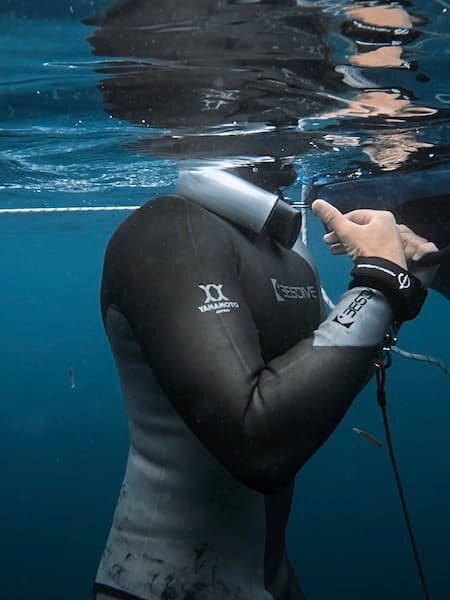 Alchemy_Heavy_Silicone_Freediving_Neck_Weight_4-1693984854