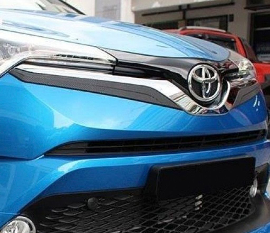 C-HR `17 M Type Front Grille (2)