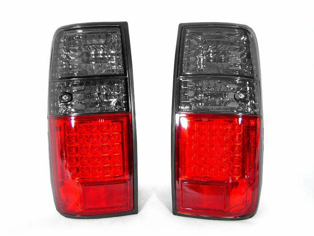 FJ80 FJ82 `90 Rear Lamp Crystal LED SmokeRed (2)