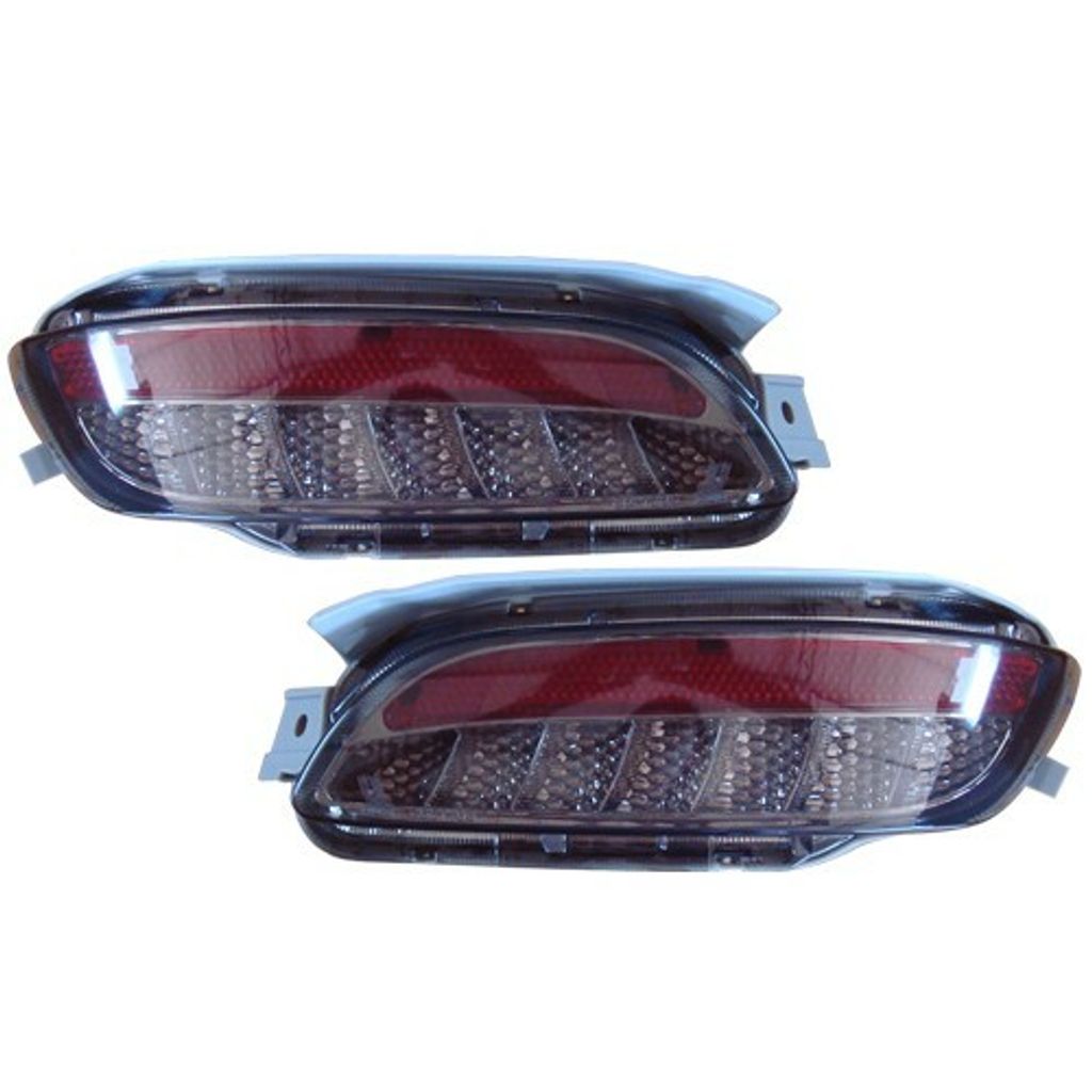 RX330 Harrier `03 Rear Bumper Lamp Reflector WLight Smoke Lens (1)