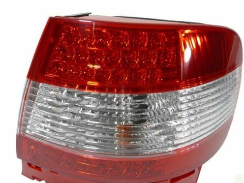 A4 B5 `95 Rear Lamp Crystal LED RedClear (3)