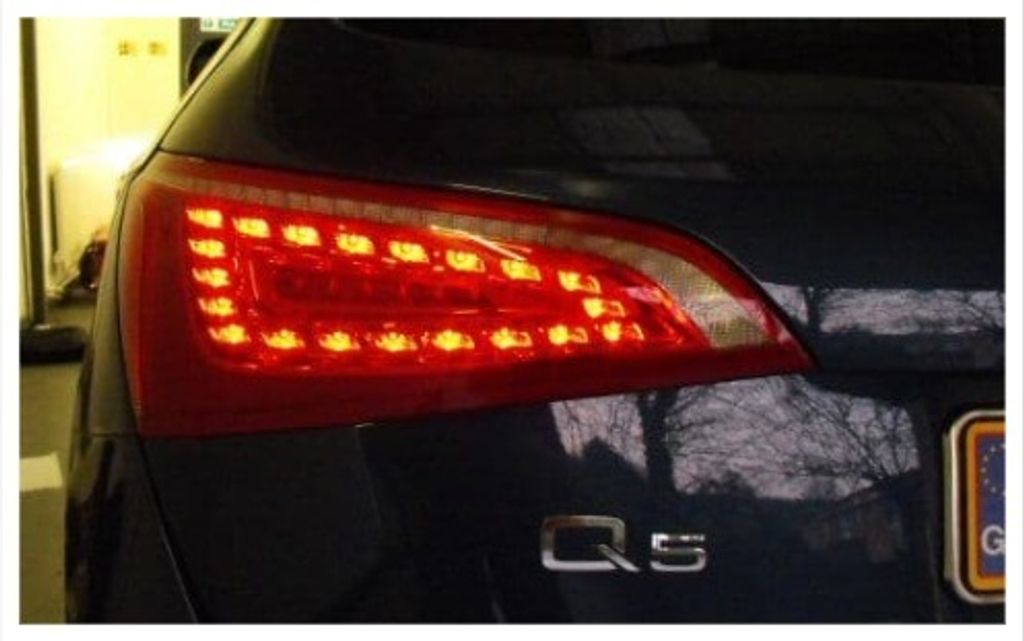 Q5 `08 Rear Lamp Crystal LED RedClear 2