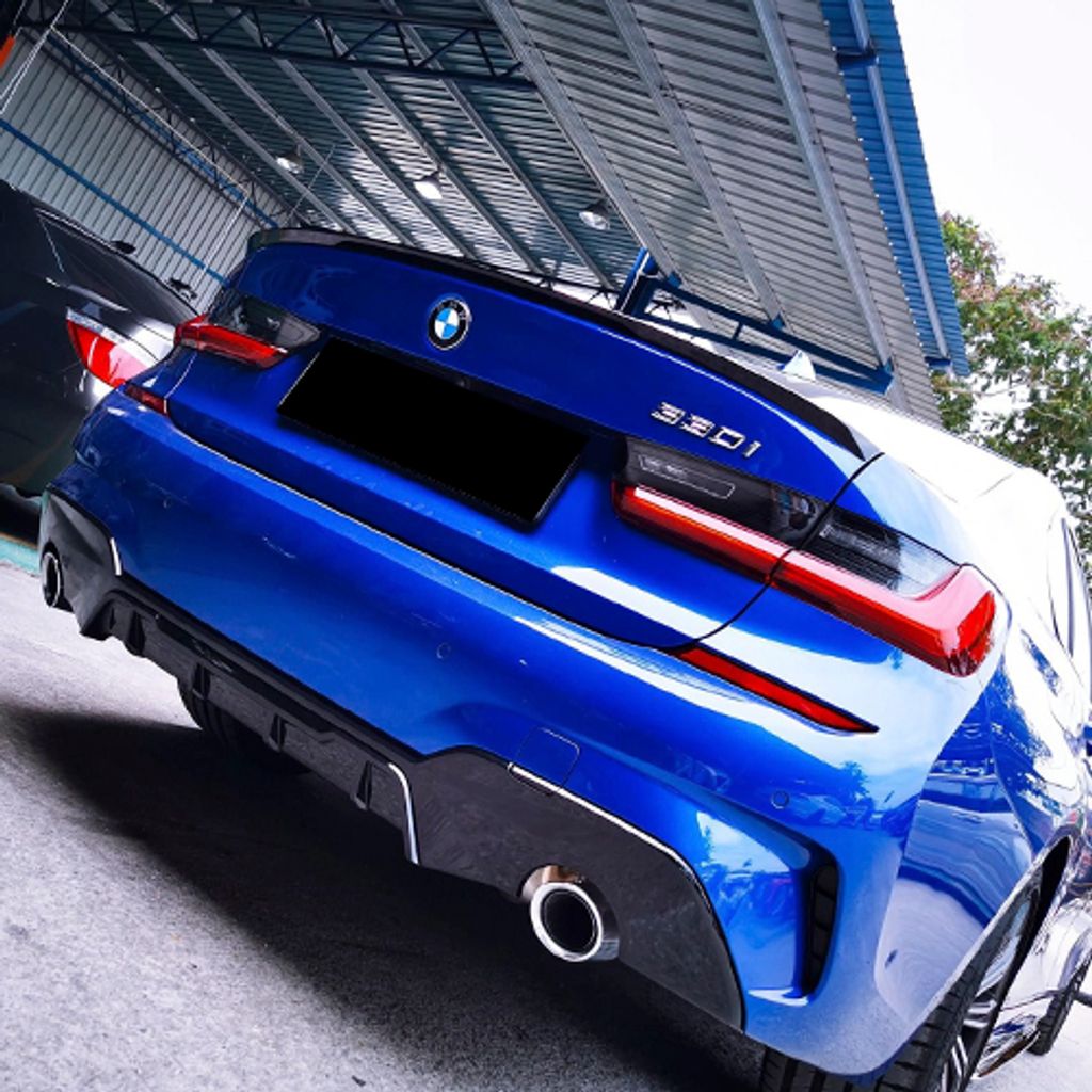 BMW G20 `19 M-TEK Rear Bumper WPerformance Diffuser 4 Fin (1)