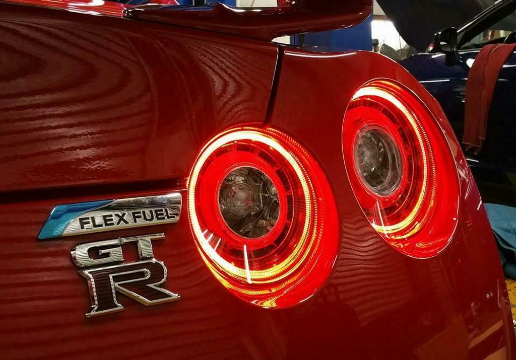 Nissan R35 `08 Rear Lamp Crystal LED Red (2)