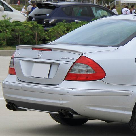 W211 `07 E63 Style Rear Bumper (1)