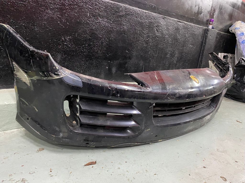 Porsche Cayenne 2010 Front Bumper Only Used Original