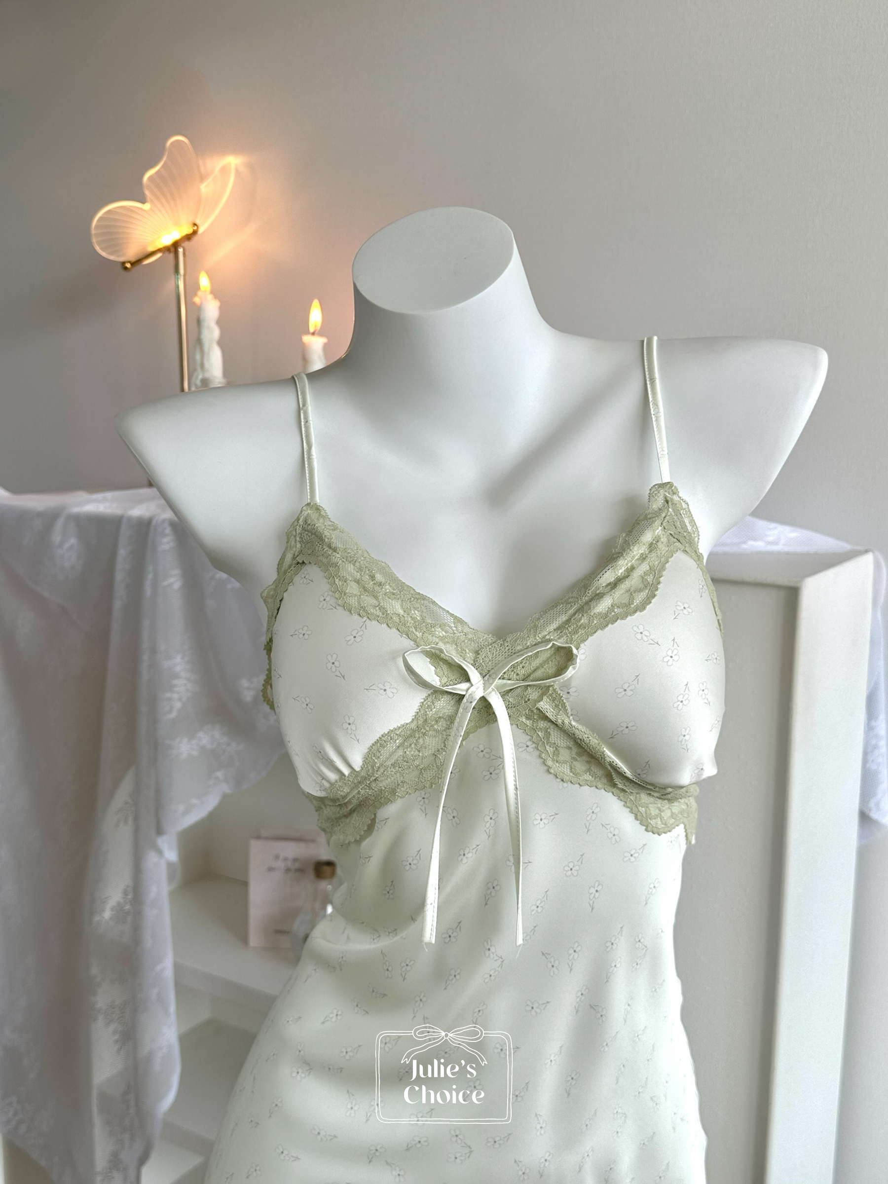 lace-detail-satin-sleepwear2