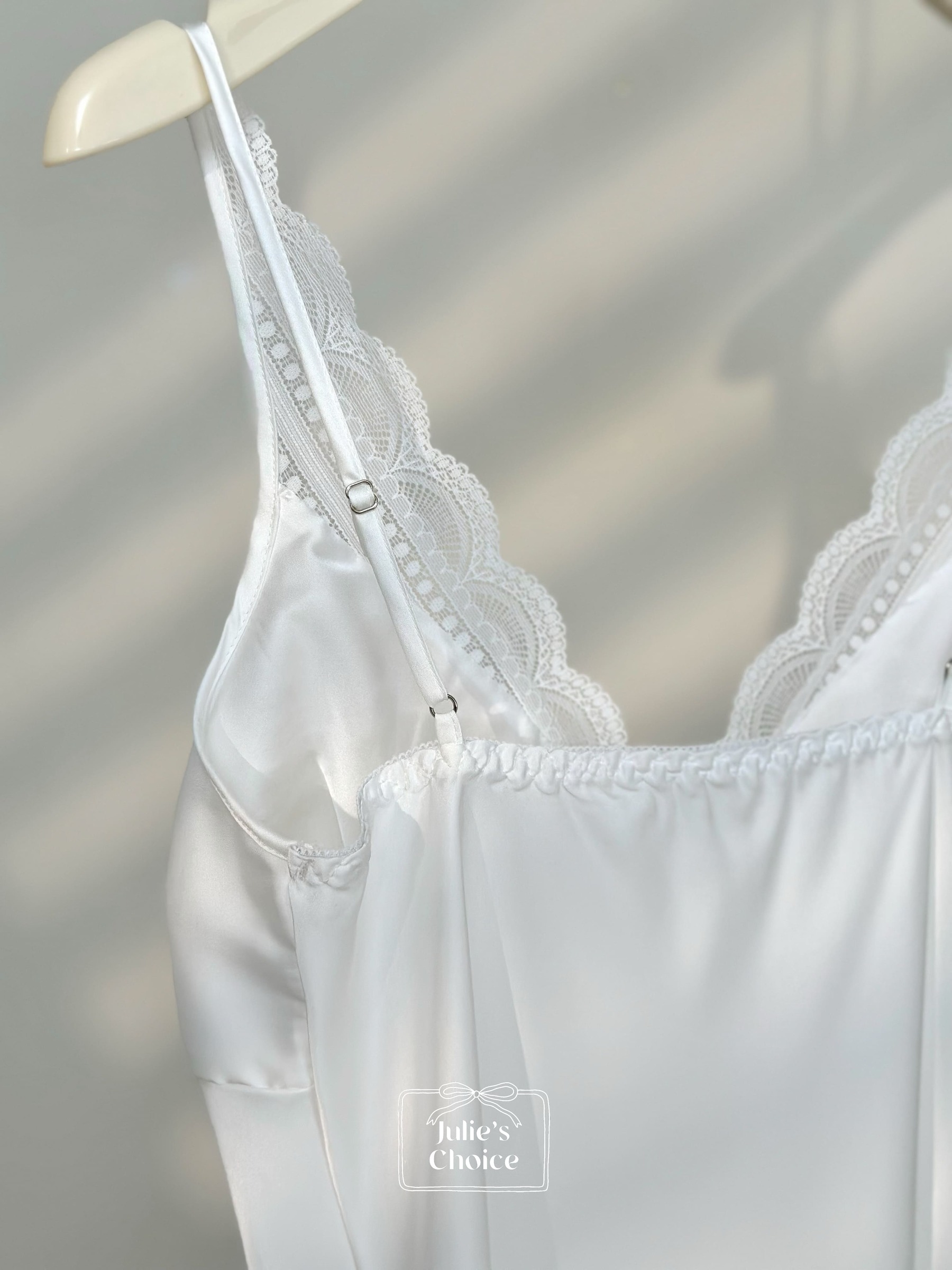 julies-choice-white-satin-lace-padded-slip-dress-strap-detail-06