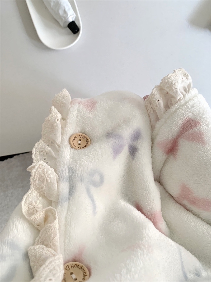 tw-11134207-7rash-m3swfaj2y1ei07