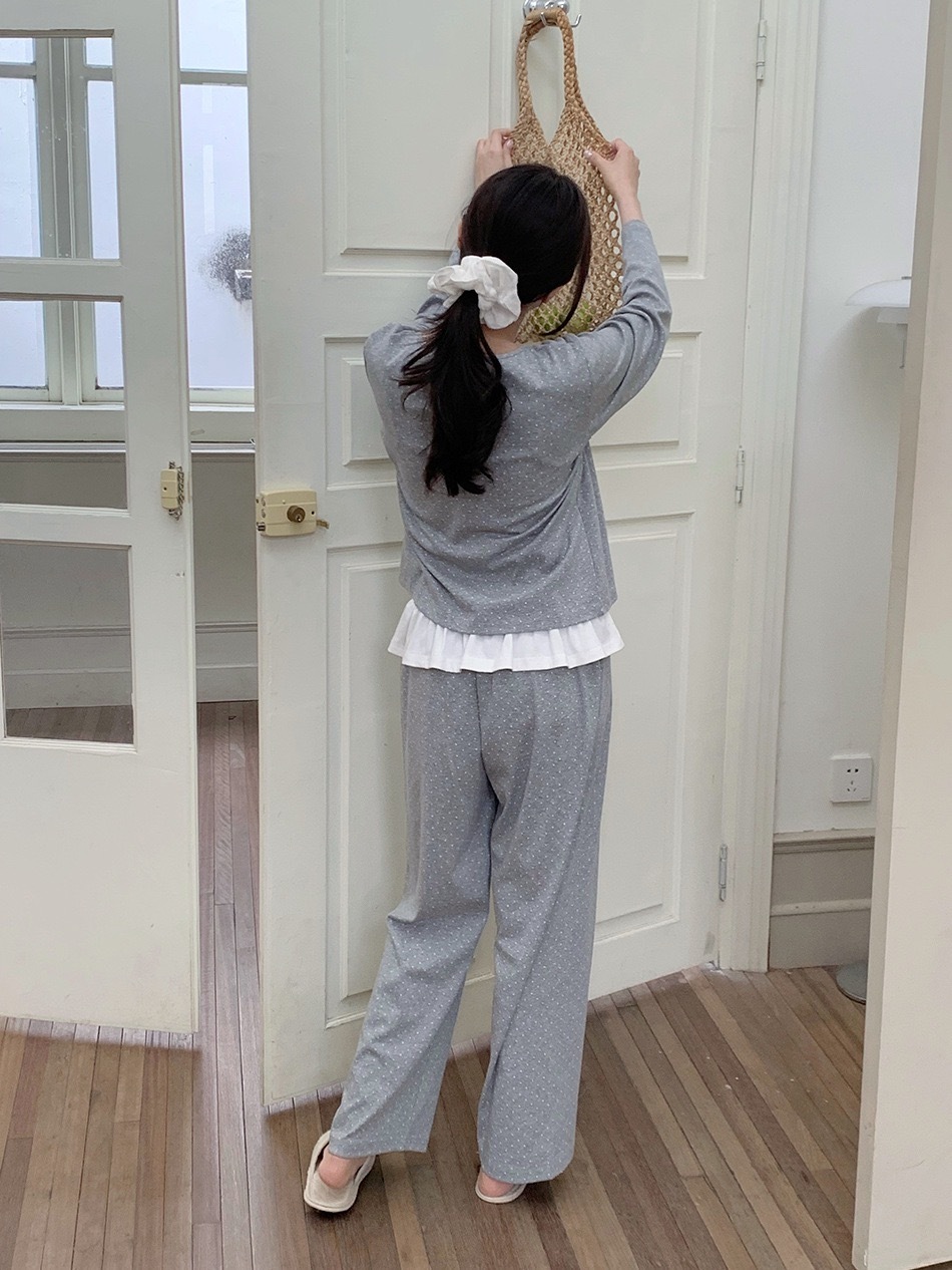 tw-11134207-81ztd-mg7kbb31i9zdd2