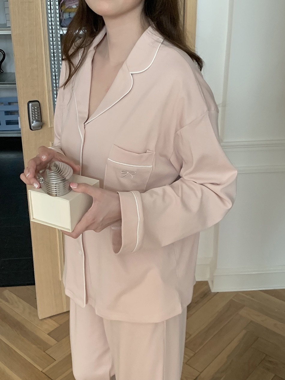 tw-11134207-81ztf-mg7jj338074821