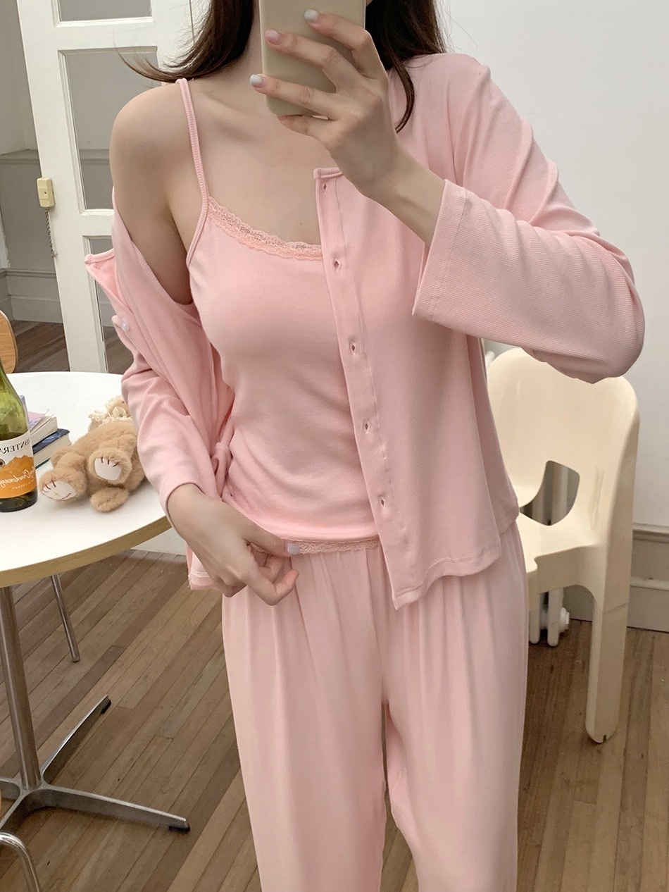 tw-11134207-81zth-mg7lmz8jilfwd1