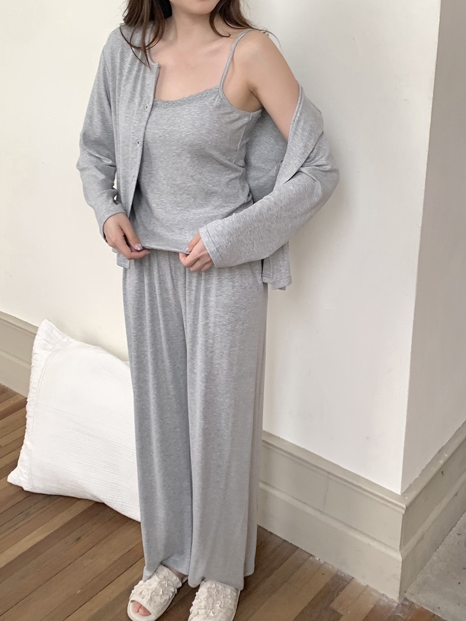 tw-11134207-81ztd-mg7logbqoq2y88