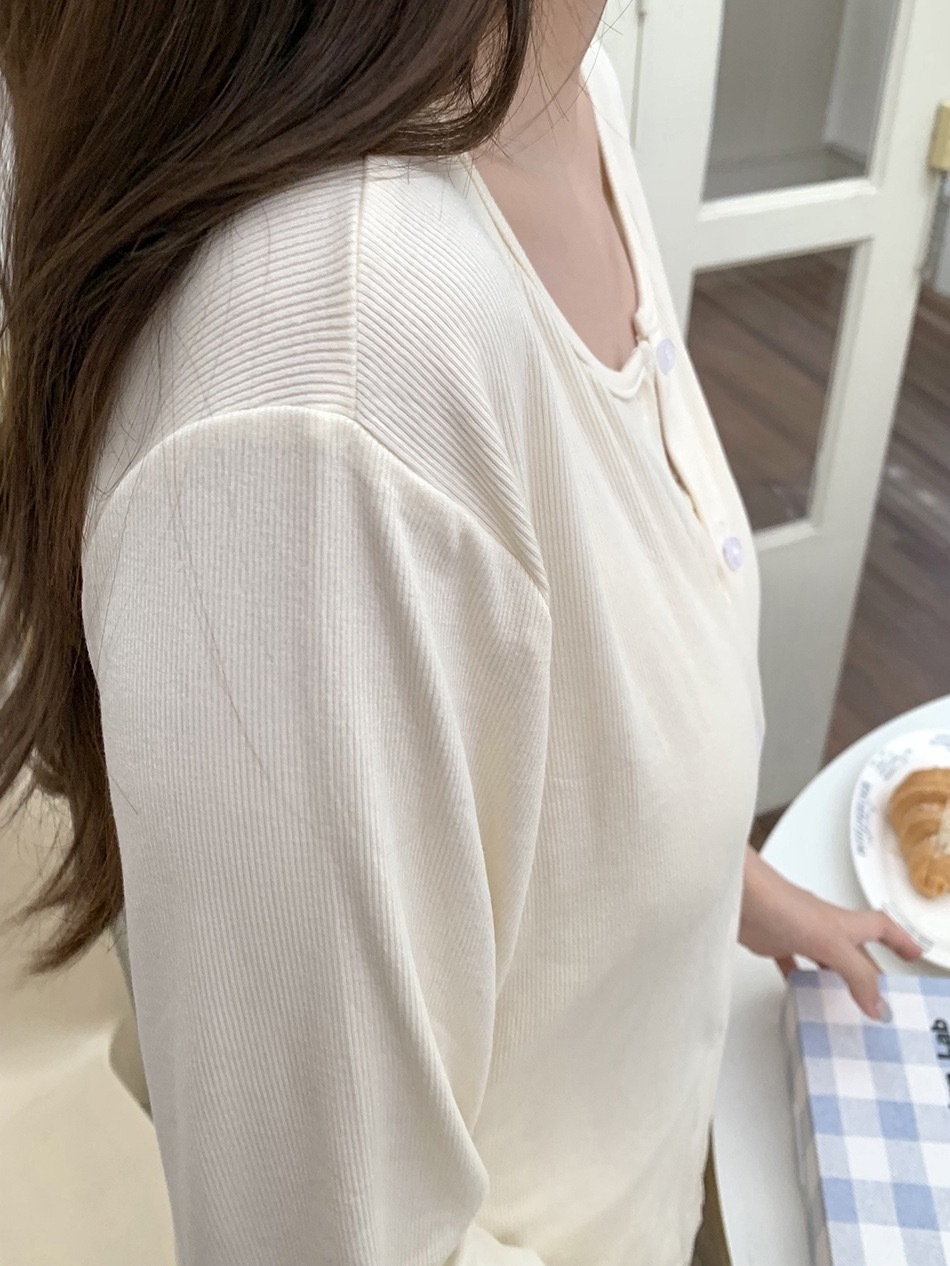 tw-11134207-81ztd-mg7lnhmw1czwbd