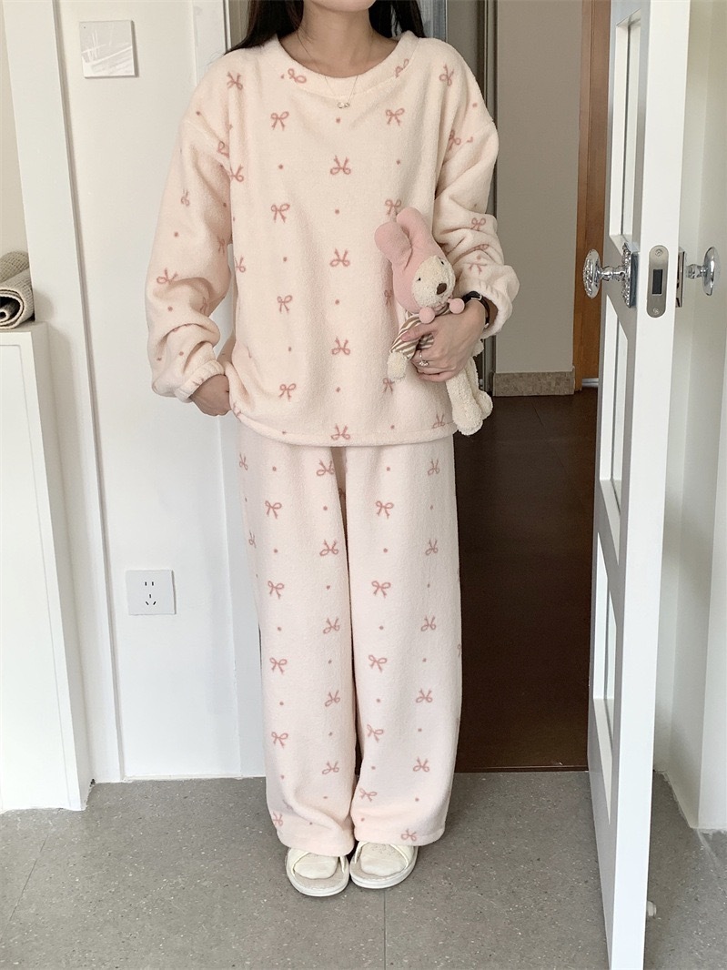 tw-11134207-81ztq-mhheajr9ps7576