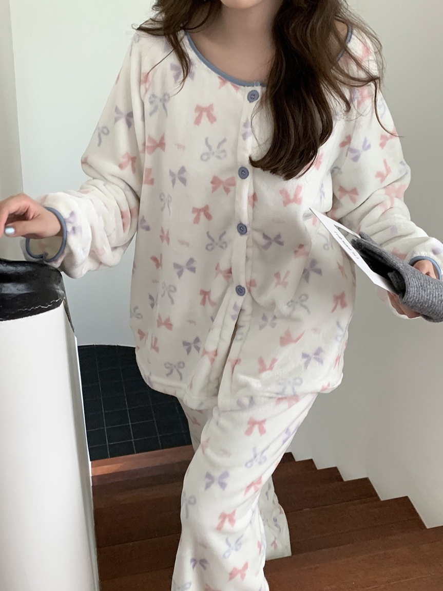 tw-11134207-81ztj-mhher7e5q9l446