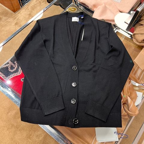 image_C88ED1F3-C61C-4DF2-B2F4-D986E44B3631_1764596786