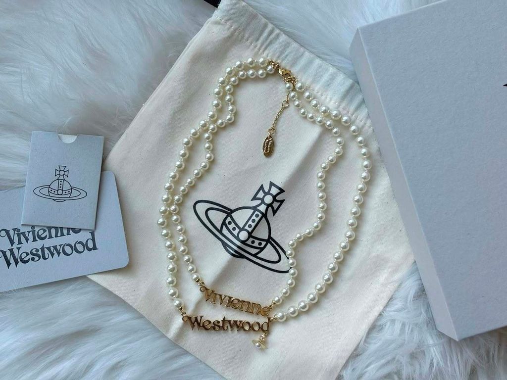 589712791_1212301394372718_6440934950300934166_n