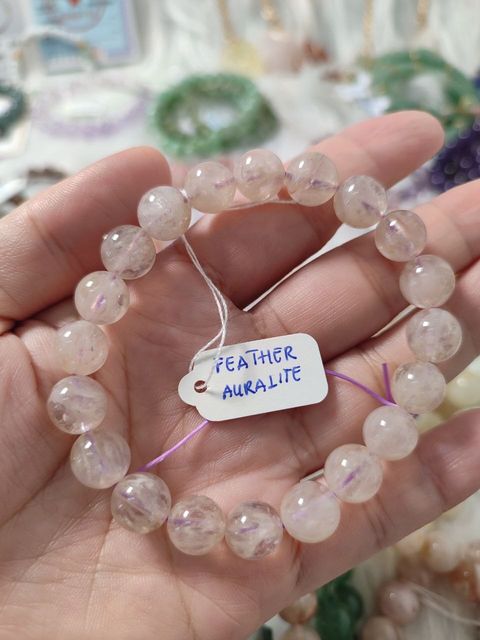 photo_6235458934110536893_y